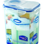 קופסת אחסון הרמטית Lock&Lock עם פתח עליון 1.8 ל' מידות: 18.5x10.8x15.1 ס"מ. מתאימה לאחסון קמחים קטניות ועוד דגם 813F