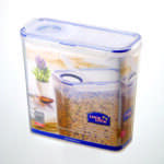 קופסת אחסון 3.4 ליטר עם פתח עליון Lock&Lock מידות: 21.9x11.2x23.7 ס"מ דגם 713F